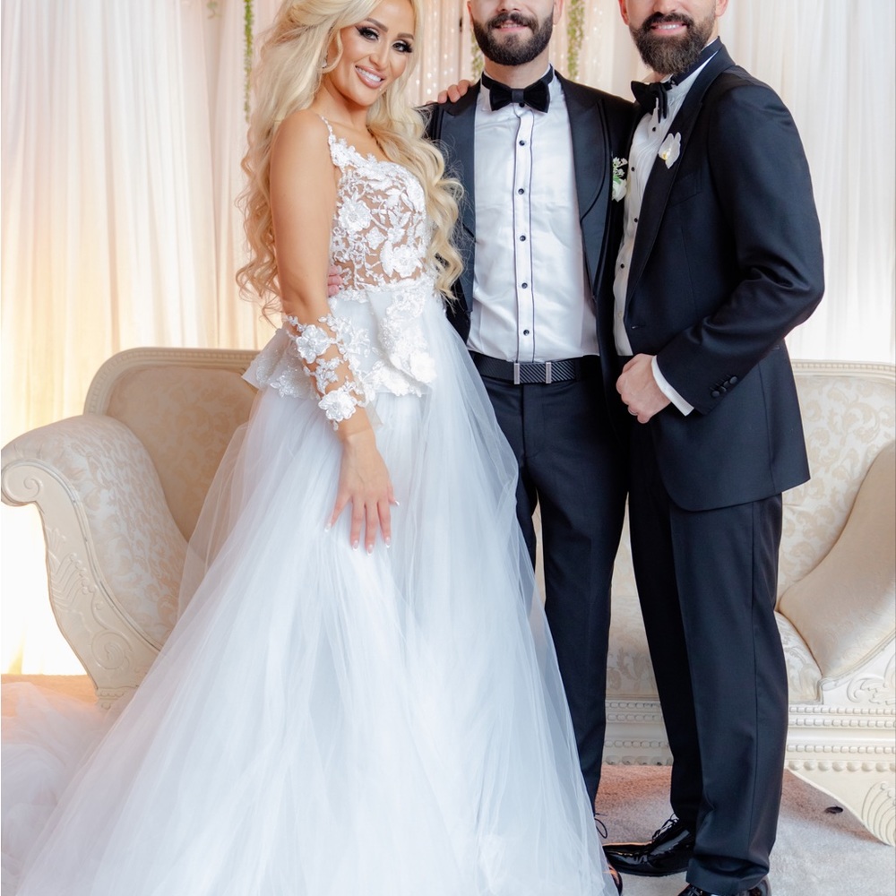 Wedding dress used all beads handmade by Coucoush couture